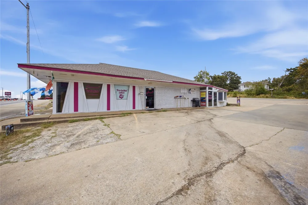 609 E Carl Albert Parkway McAlester, OK 74501