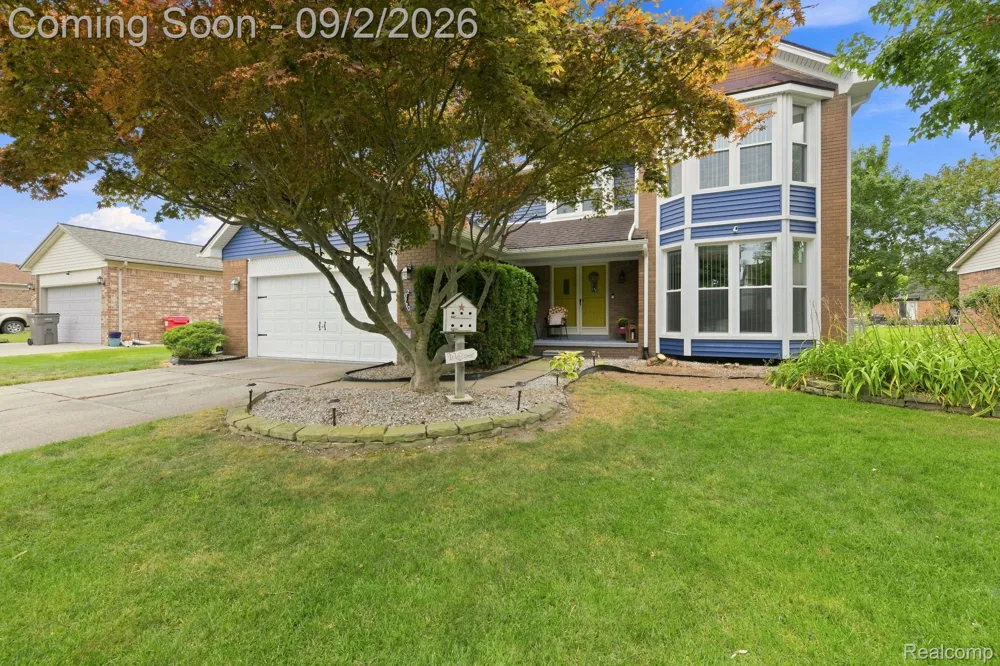 20770 Cannon Drive Clinton Charter Township, MI 48038