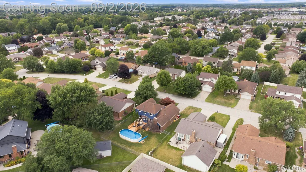 20770 Cannon Drive Clinton Charter Township, MI 48038