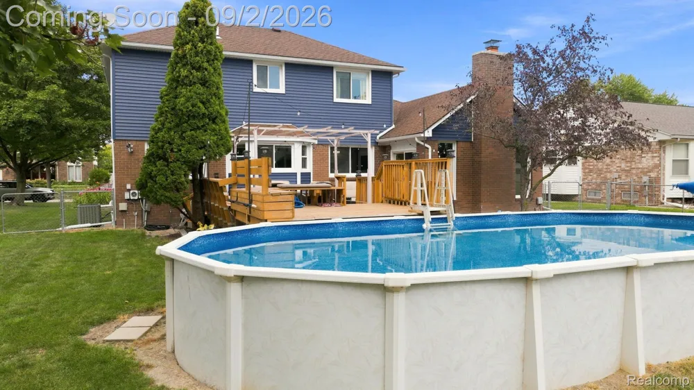 20770 Cannon Drive Clinton Charter Township, MI 48038