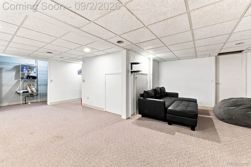 20770 Cannon Drive Clinton Charter Township, MI 48038