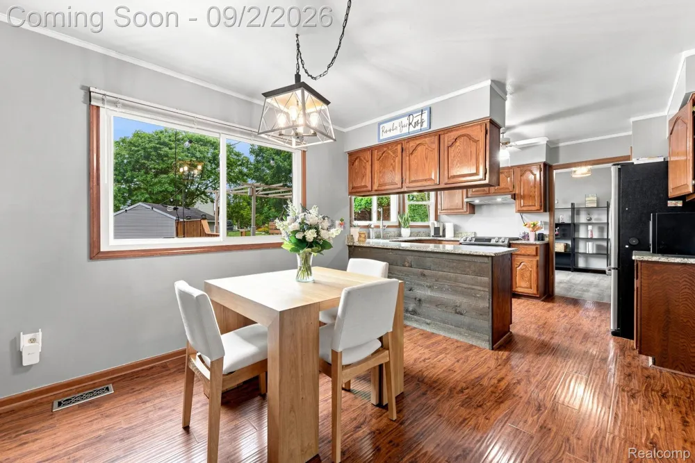20770 Cannon Drive Clinton Charter Township, MI 48038