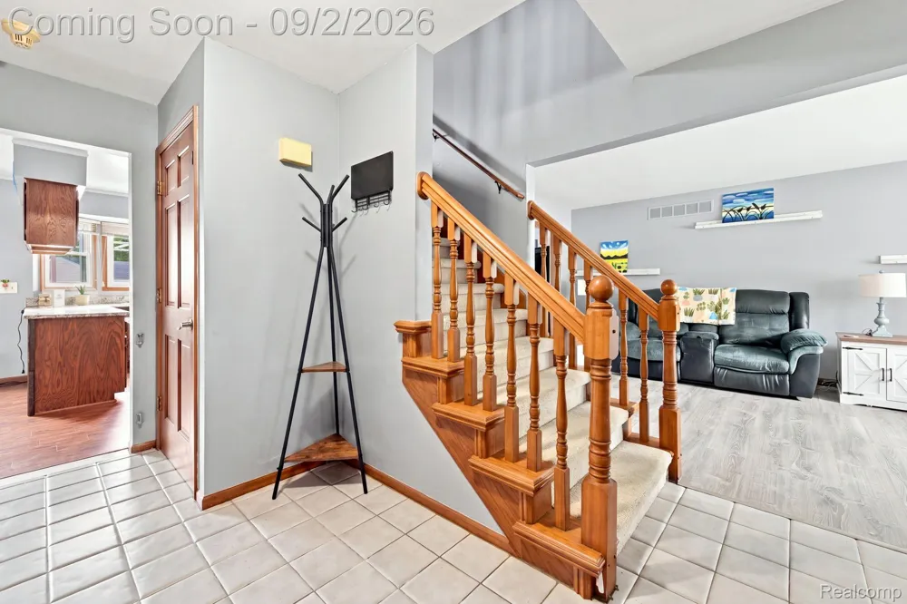 20770 Cannon Drive Clinton Charter Township, MI 48038