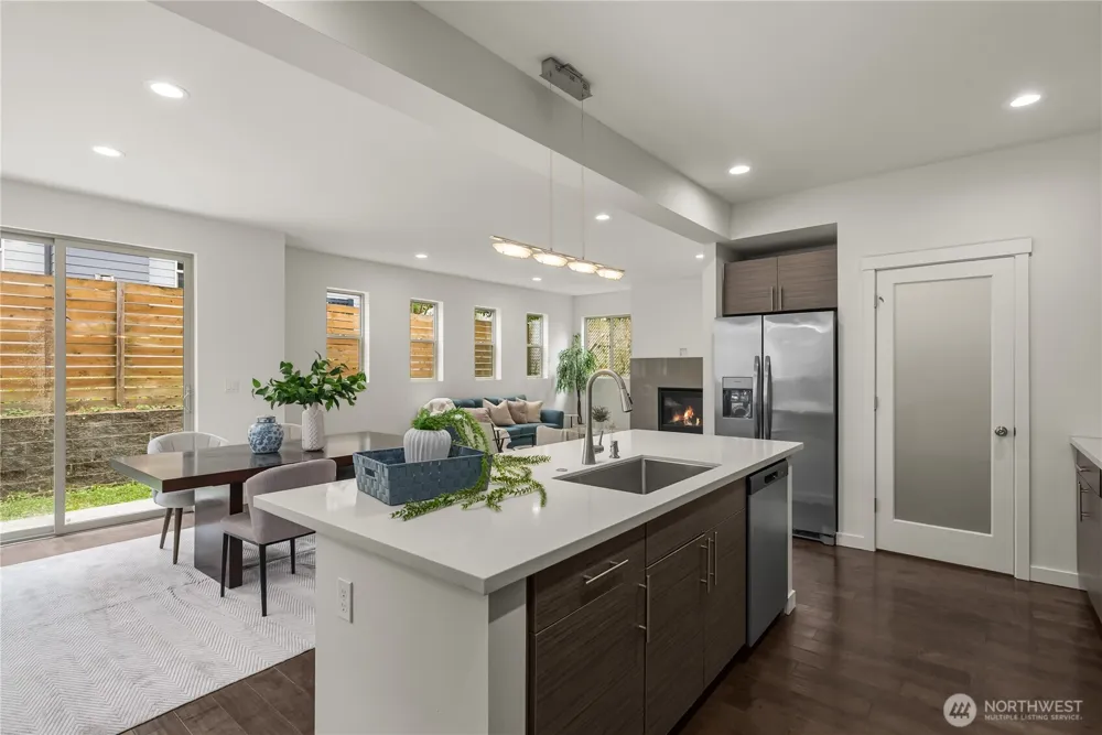 14815 40th Avenue W Lynnwood, WA 98087