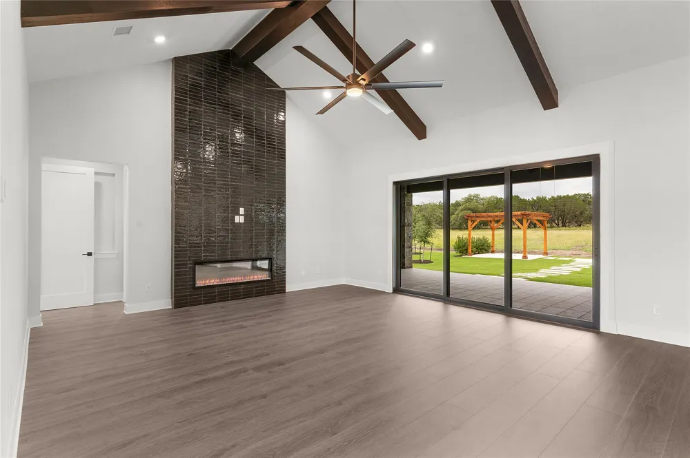 1113 Doelling Drive Florence, TX 76527