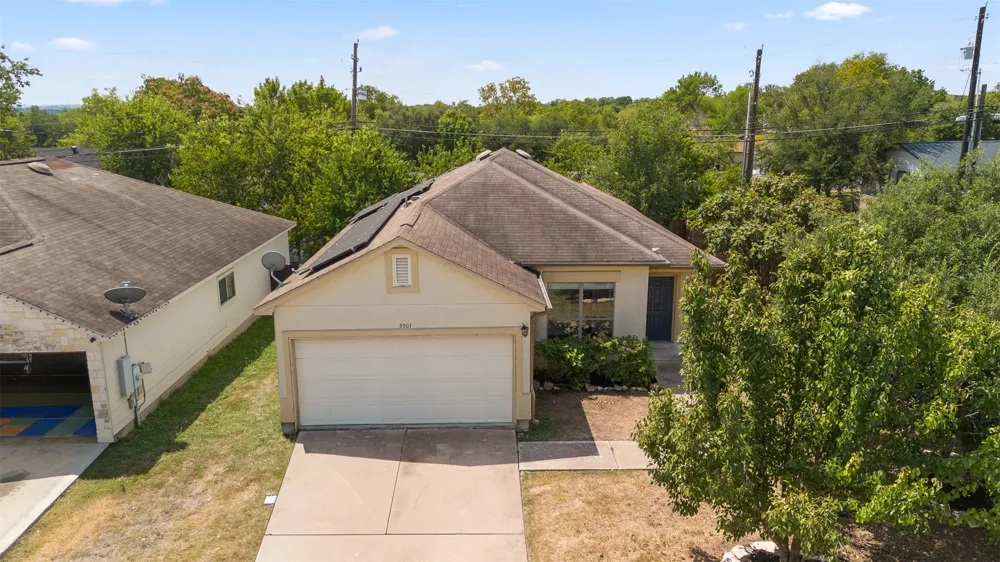 5501 S Hearsey Drive Austin, TX 78744