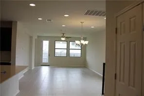 2011 NE CRIMSON ROSELLA TRAIL #14 Austin, TX 78728