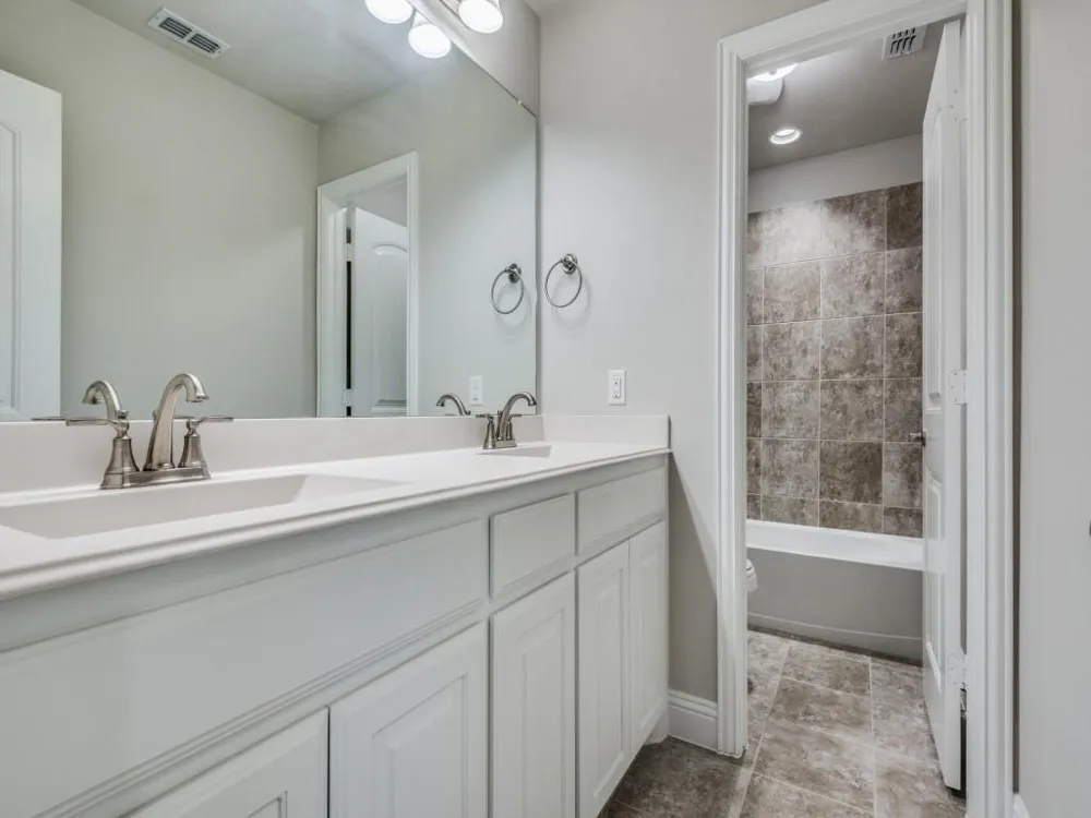 409 Carnaby Court McKinney, TX 75072