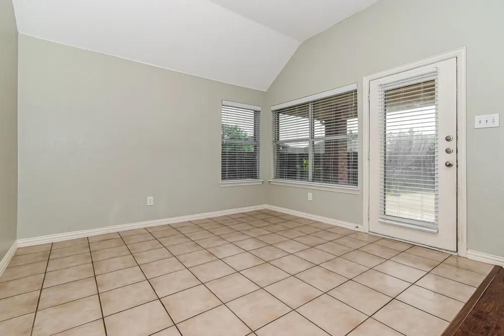 1204 Lost Valley Drive Royse City, TX 75189