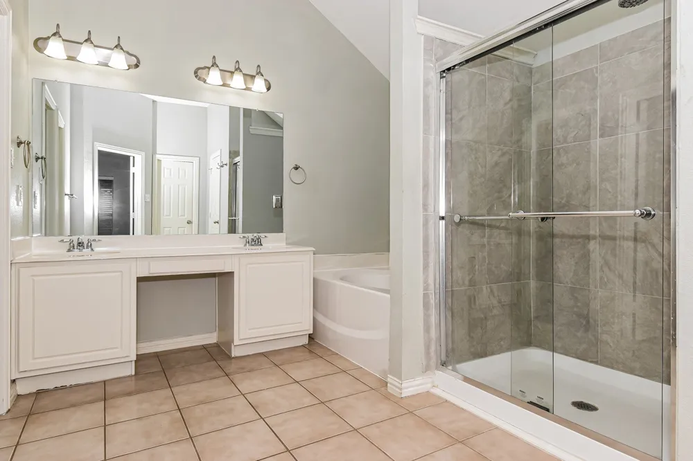 1204 Lost Valley Drive Royse City, TX 75189