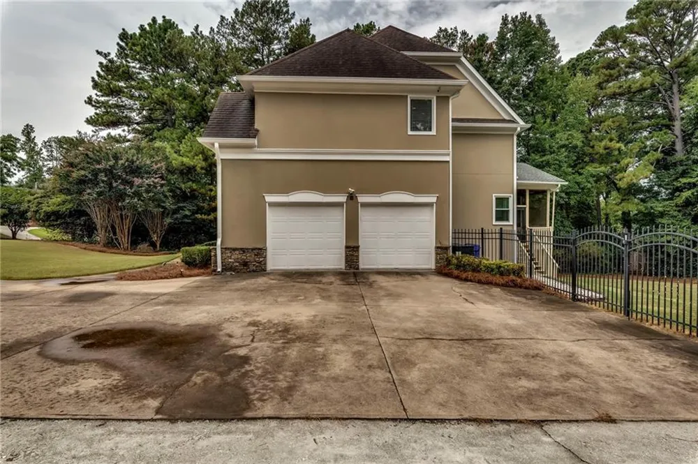 807 Reagan Drive NW Conyers, GA 30012