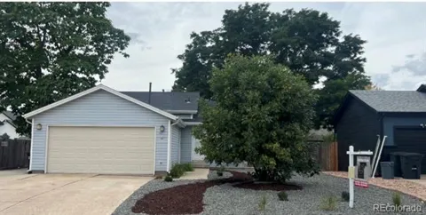 1162 W 135th Place