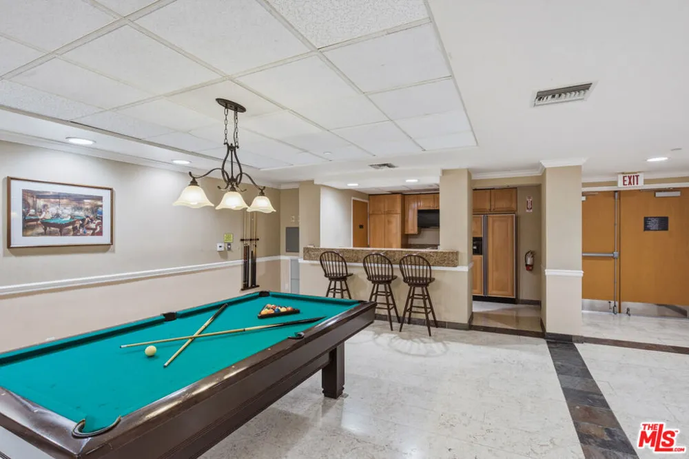12222 Wilshire Boulevard #208 Los Angeles, CA 90025