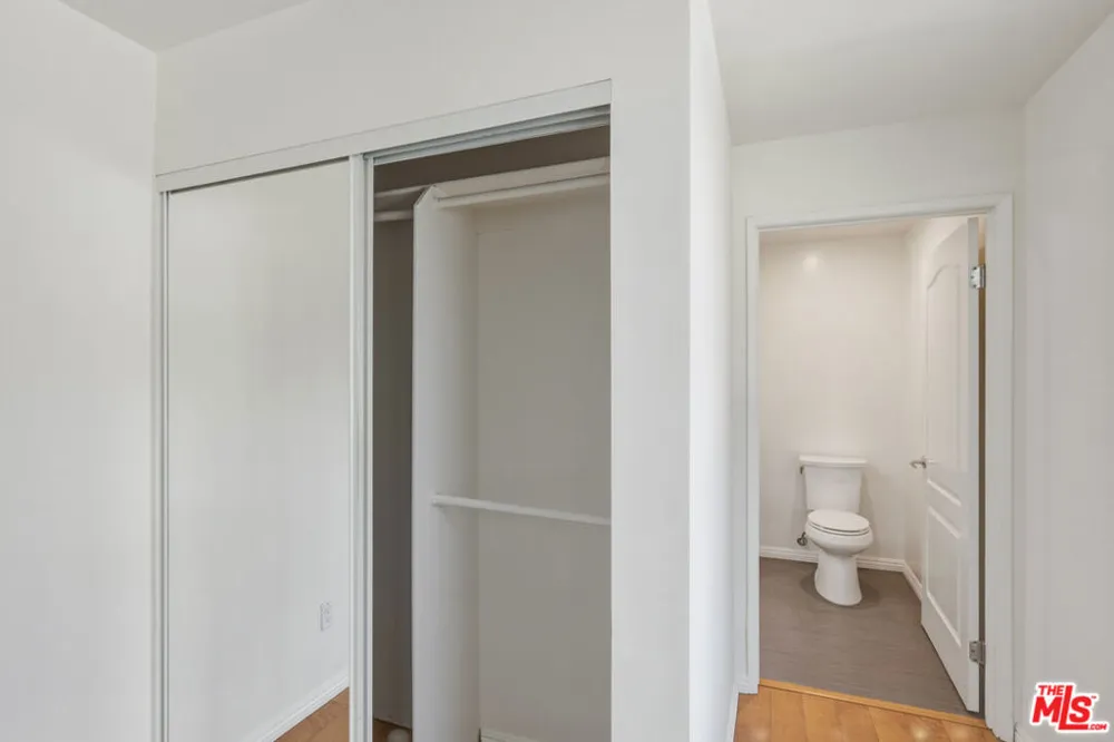 12222 Wilshire Boulevard #208 Los Angeles, CA 90025