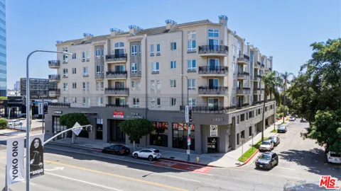 12222 Wilshire Boulevard #208