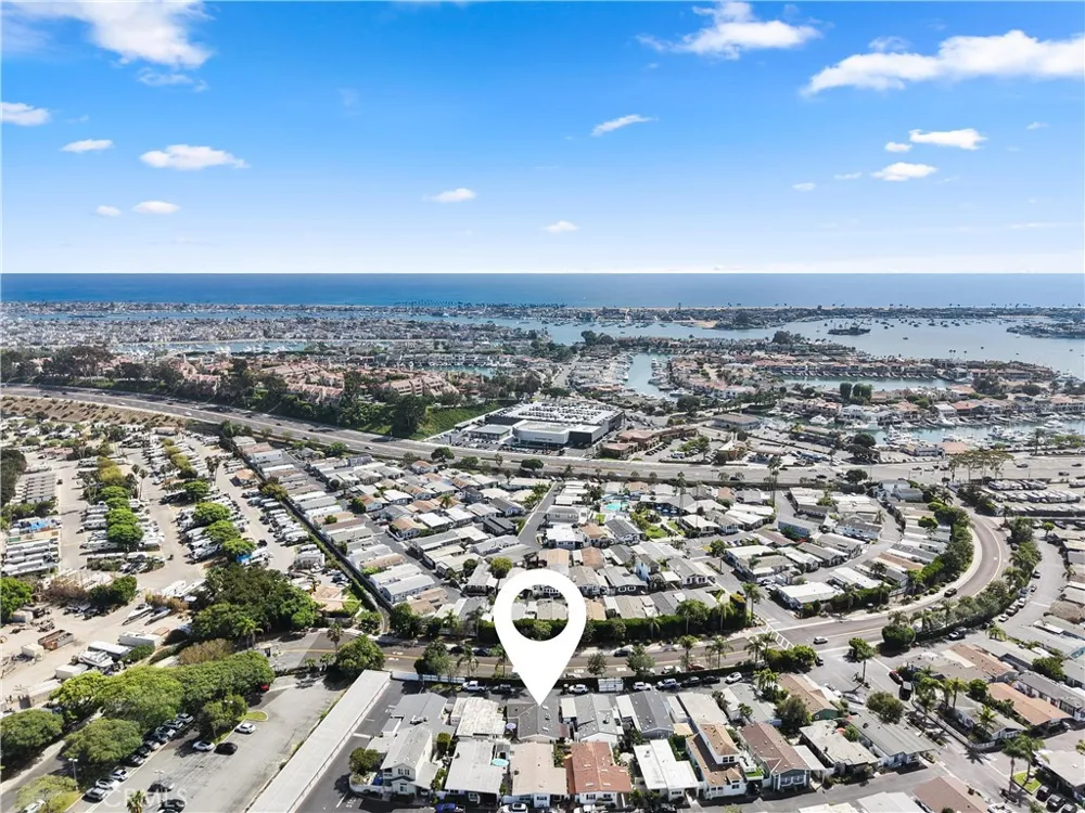 142 Liberty Newport Beach, CA 92660