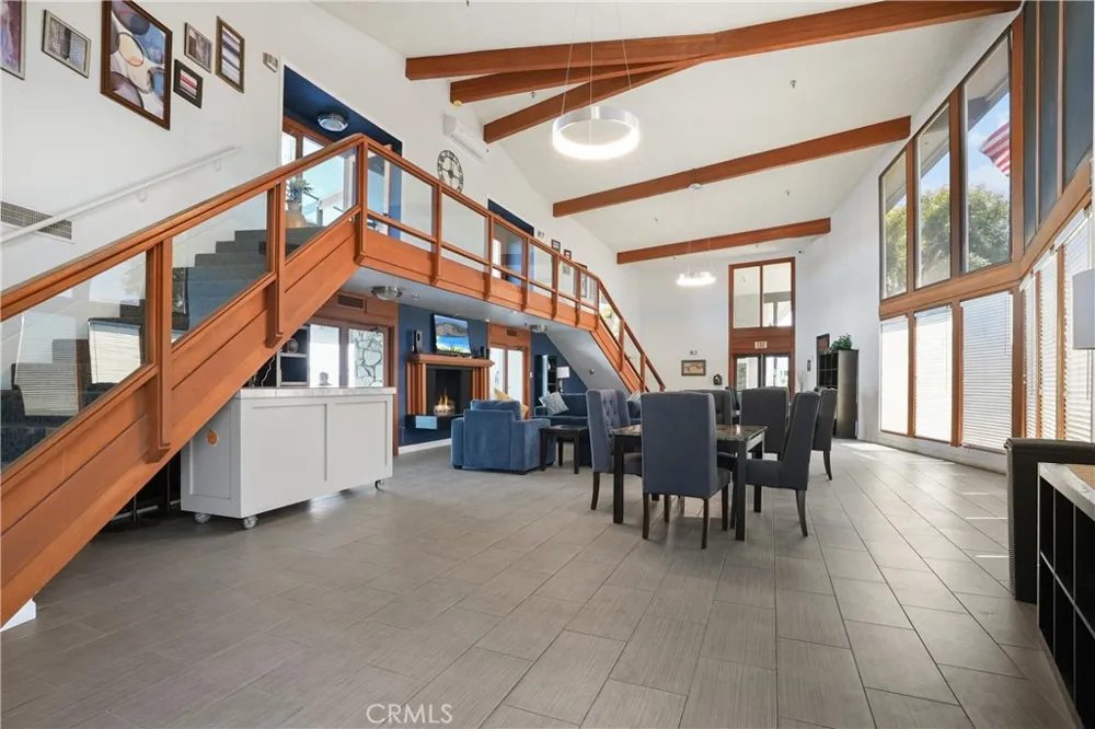142 Liberty Newport Beach, CA 92660