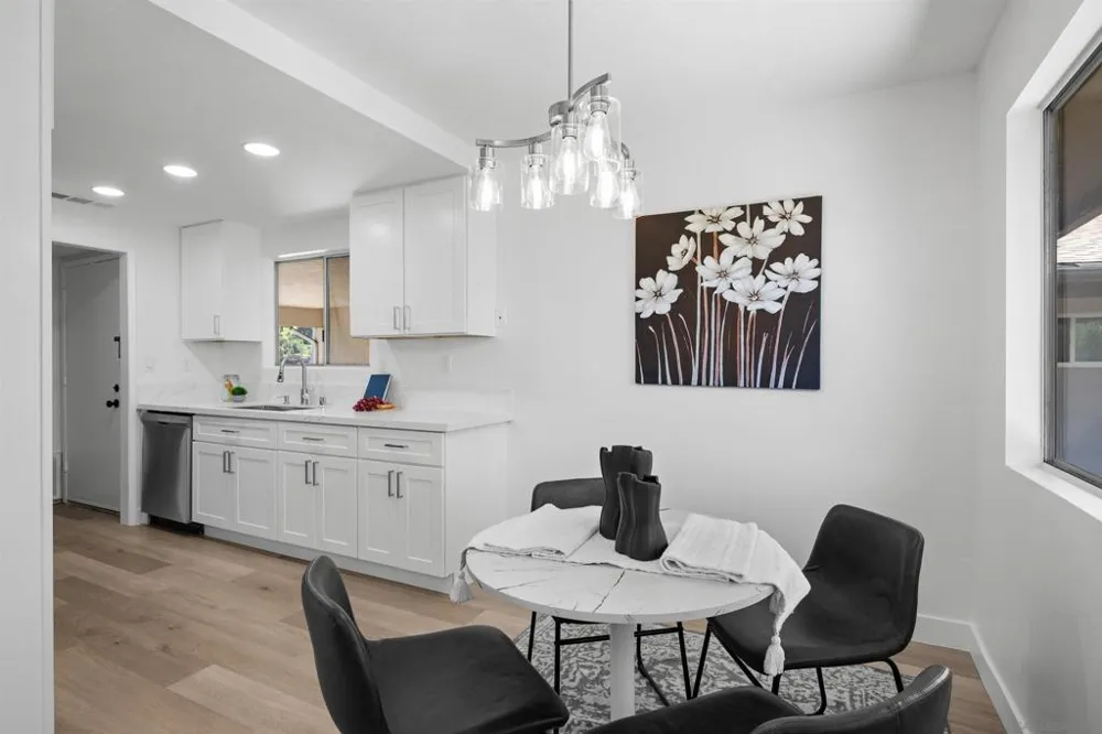 4095 Bonita Road #222 Bonita, CA 91902