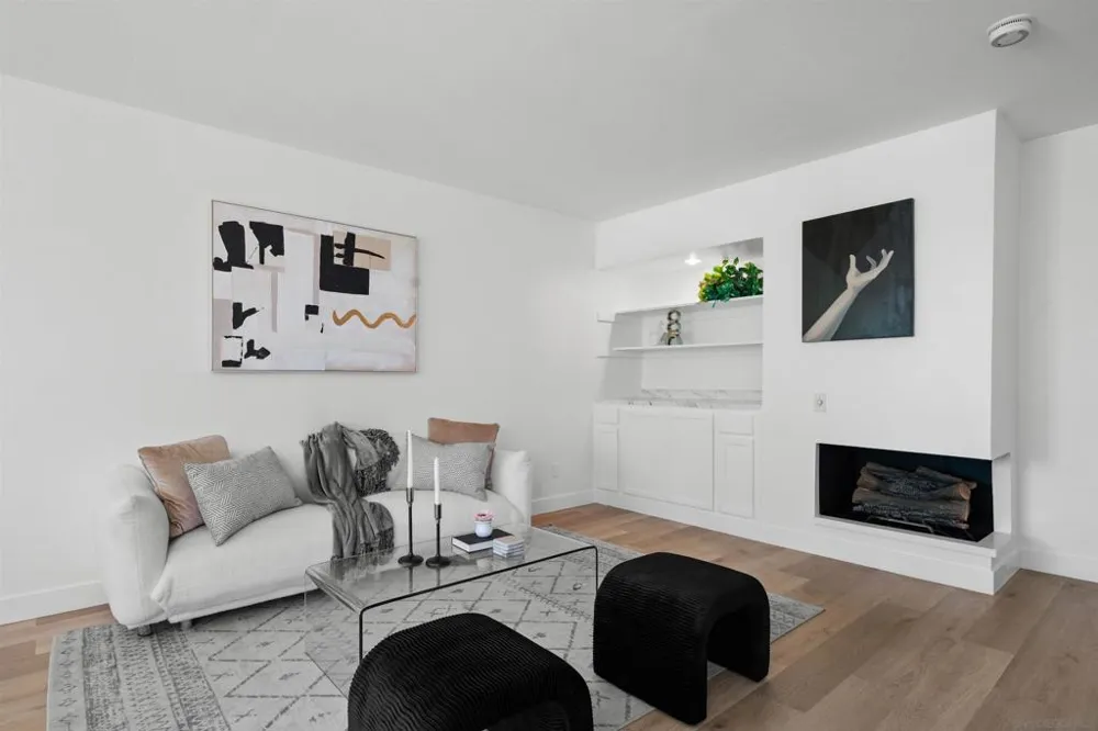 4095 Bonita Road #222 Bonita, CA 91902