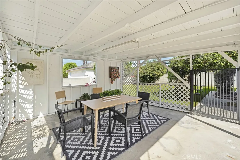 1417 Camelia Alhambra, CA 91801
