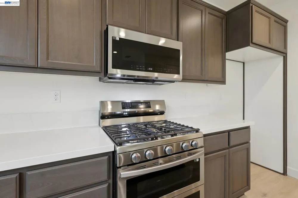 216 Mindy Way Pittsburg, CA 94565