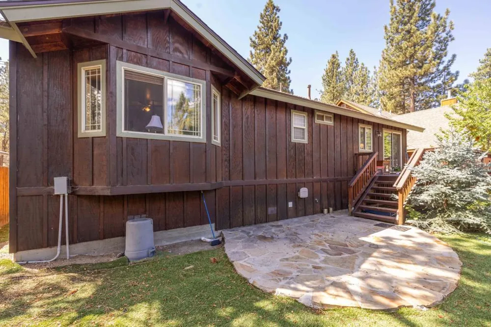 1325 E Big Bear Boulevard Big Bear, CA 92314