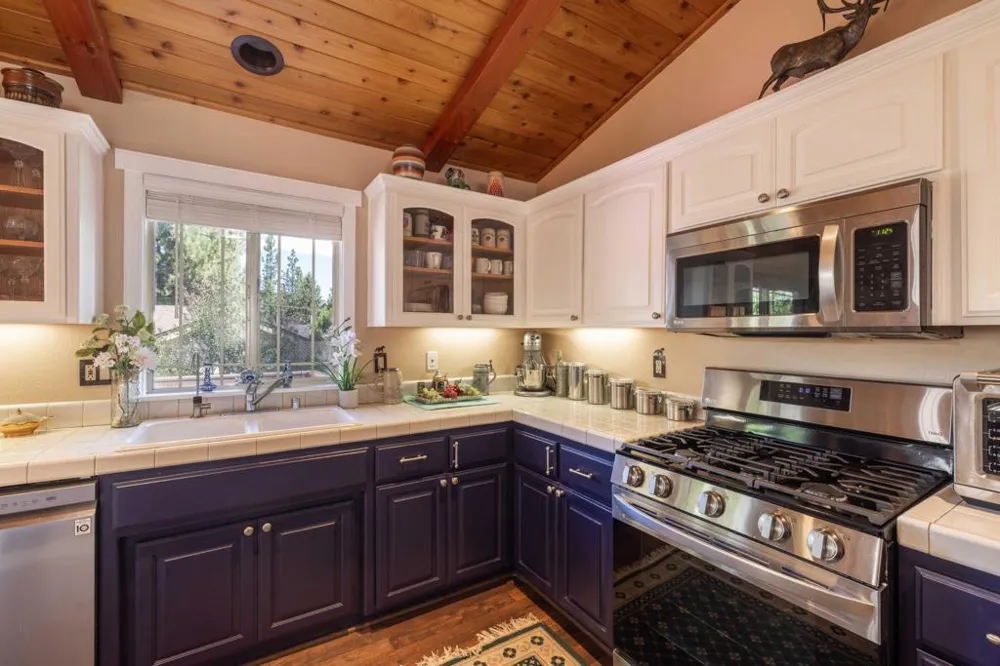 1325 E Big Bear Boulevard Big Bear, CA 92314