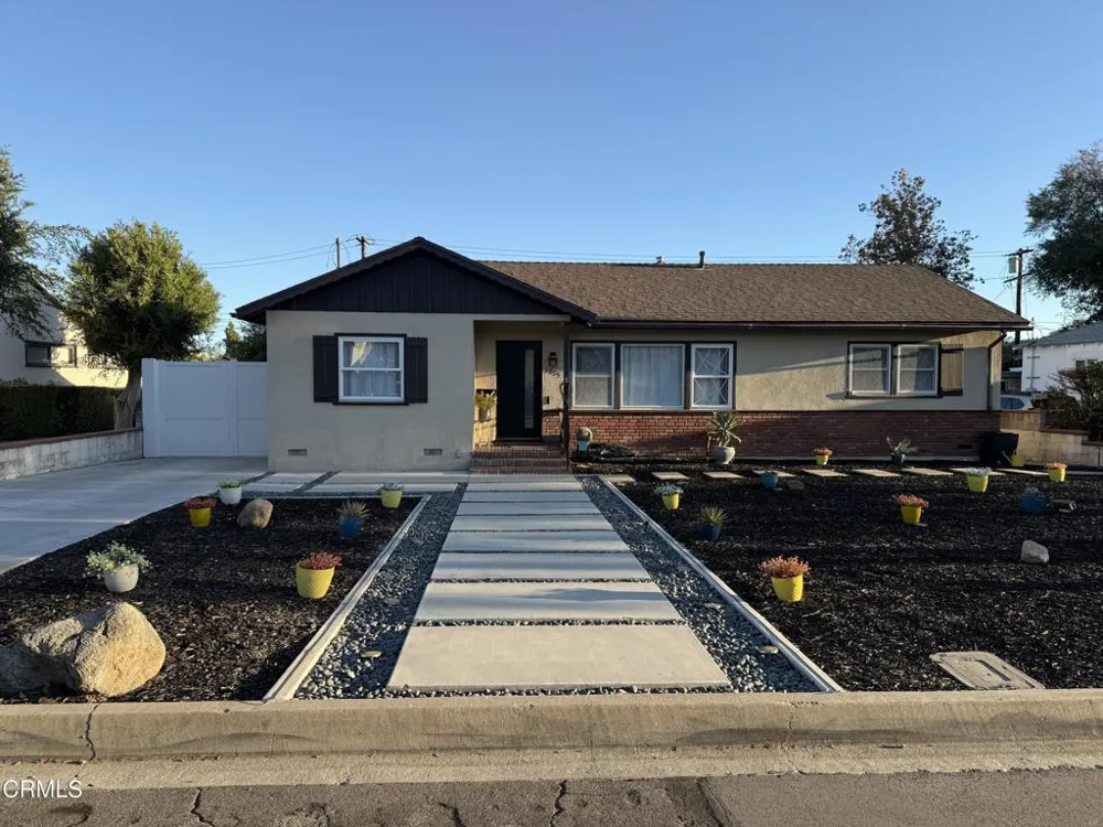 1075 Chevron Court Pasadena, CA 91103