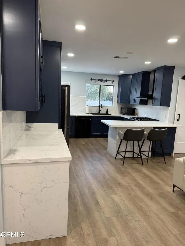1075 Chevron Court Pasadena, CA 91103