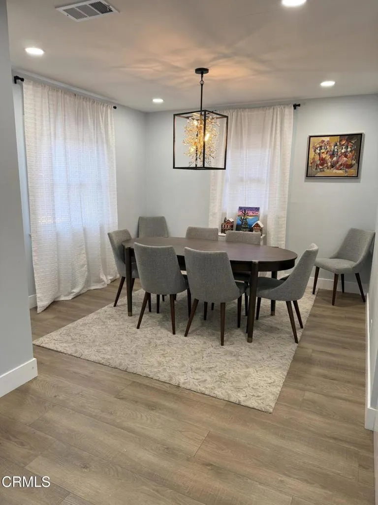 1075 Chevron Court Pasadena, CA 91103