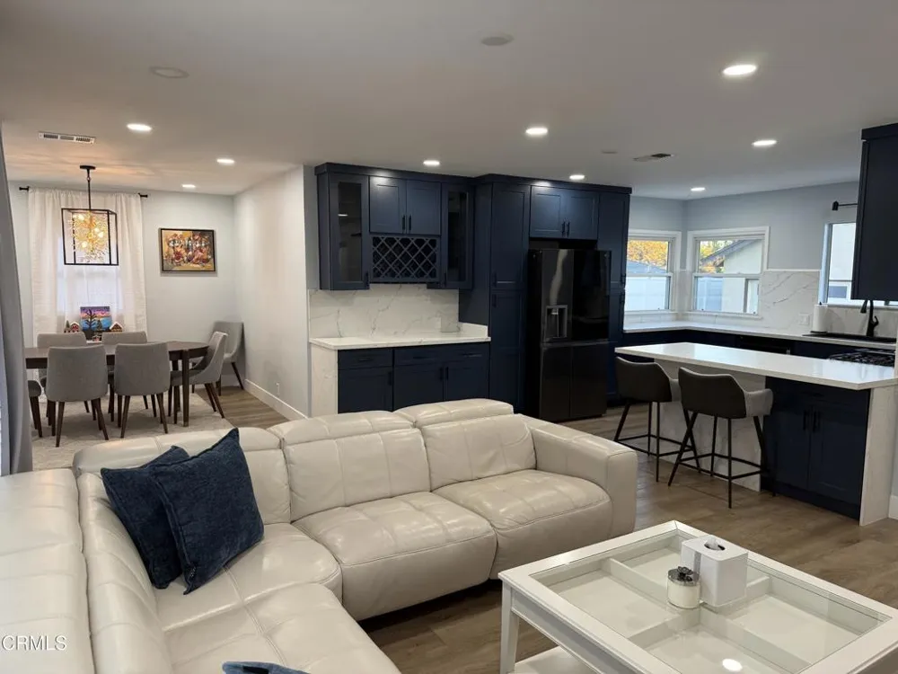 1075 Chevron Court Pasadena, CA 91103