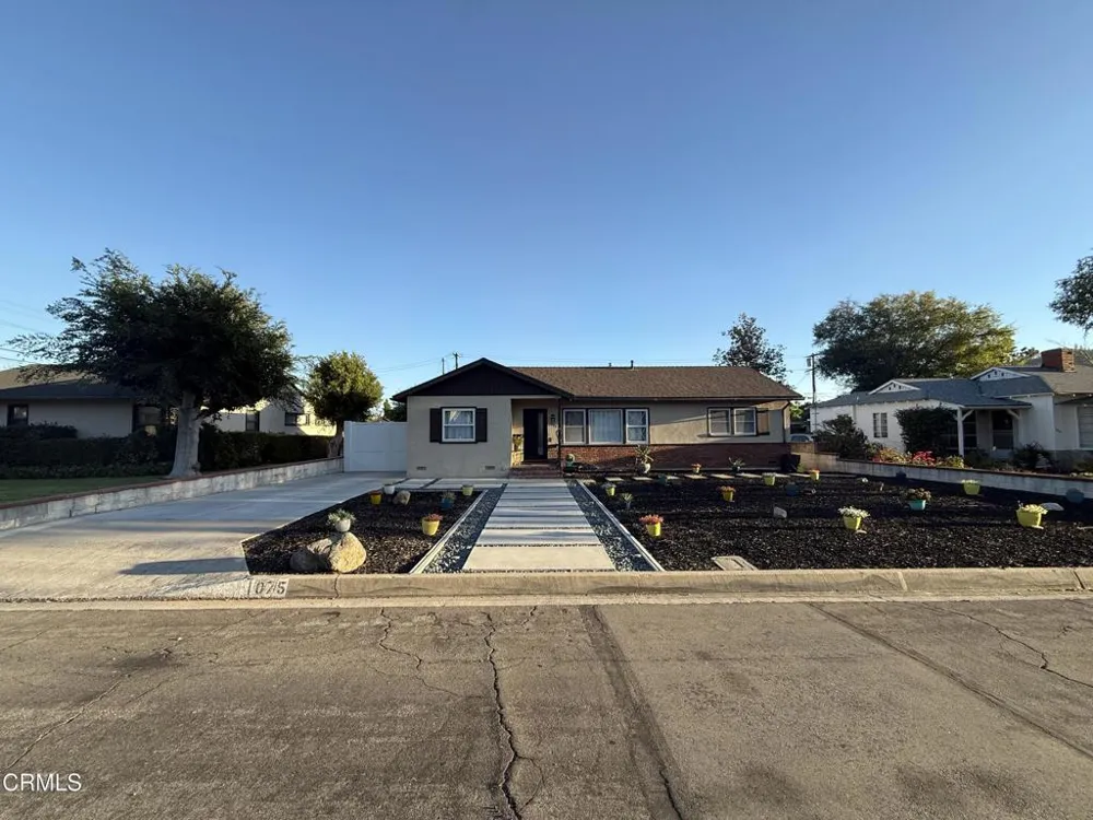 1075 Chevron Court Pasadena, CA 91103
