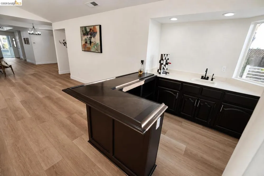 1650 Riverlake Rd Discovery Bay, CA 94505