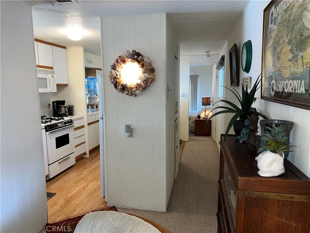 1226 Main Street #11 Cambria, CA 93428