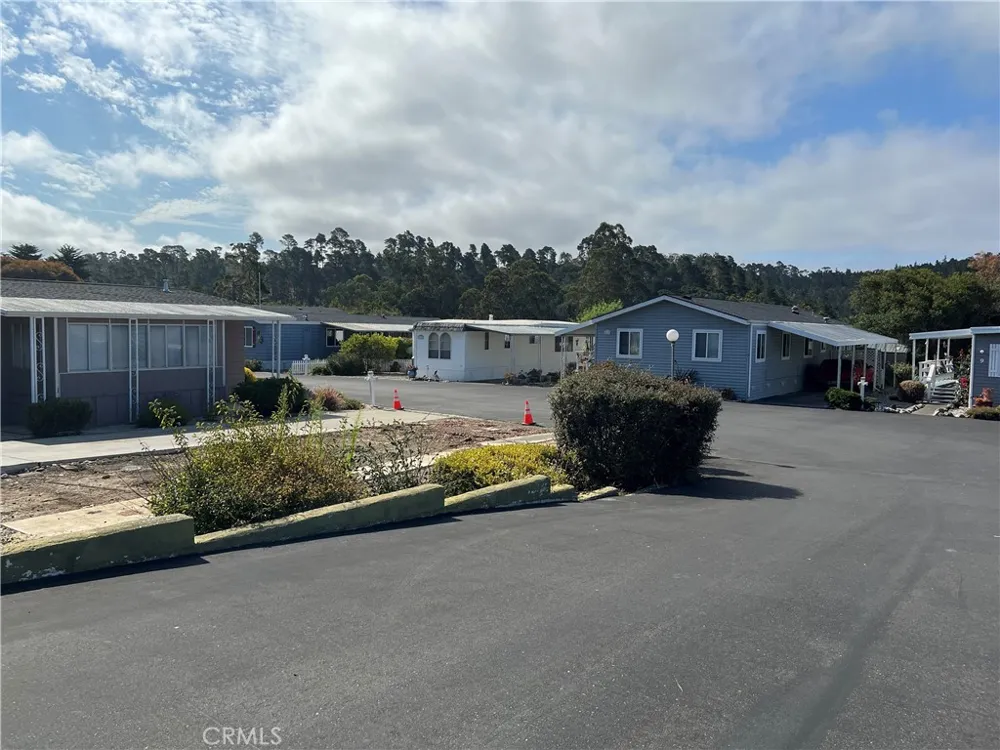 1226 Main Street #11 Cambria, CA 93428