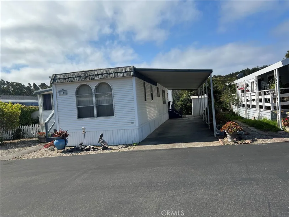 1226 Main Street #11 Cambria, CA 93428