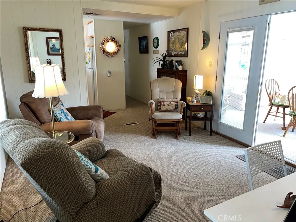 1226 Main Street #11 Cambria, CA 93428