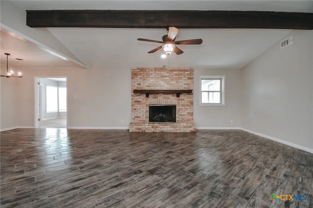 206 Gettysburg Drive Victoria, TX 77904