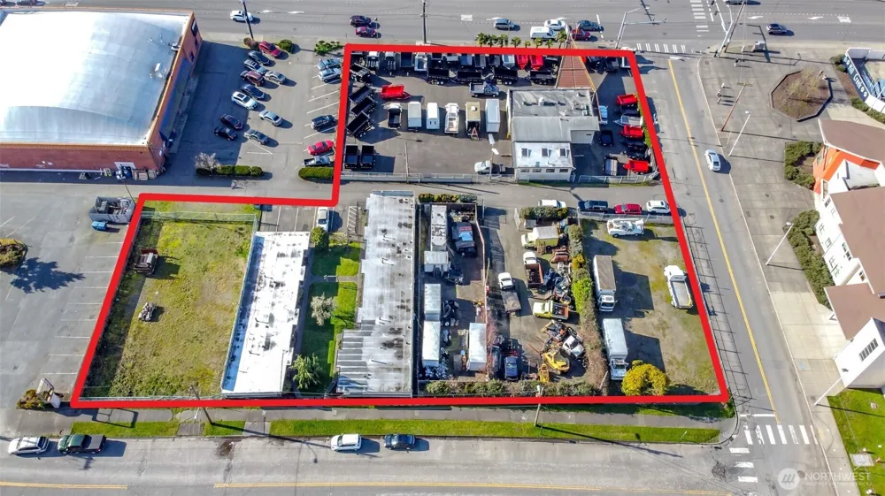 418 Central Avenue Kent, WA 98032