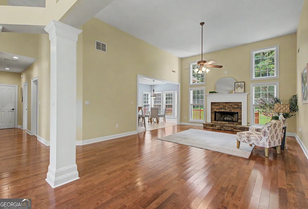 110 Lyndhurst WAY Sharpsburg, GA 30277