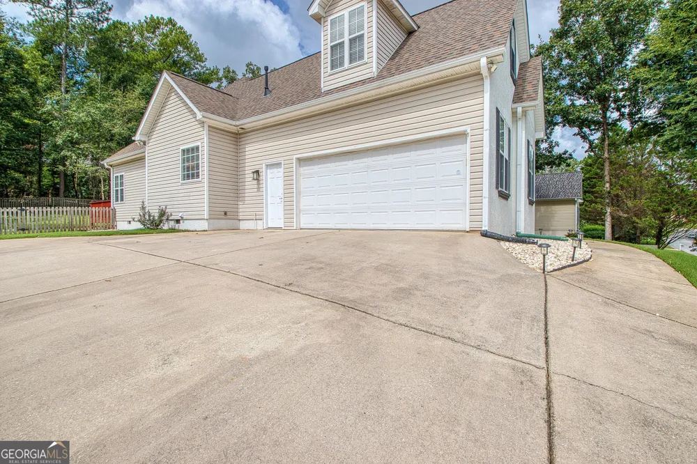 110 Lyndhurst WAY Sharpsburg, GA 30277