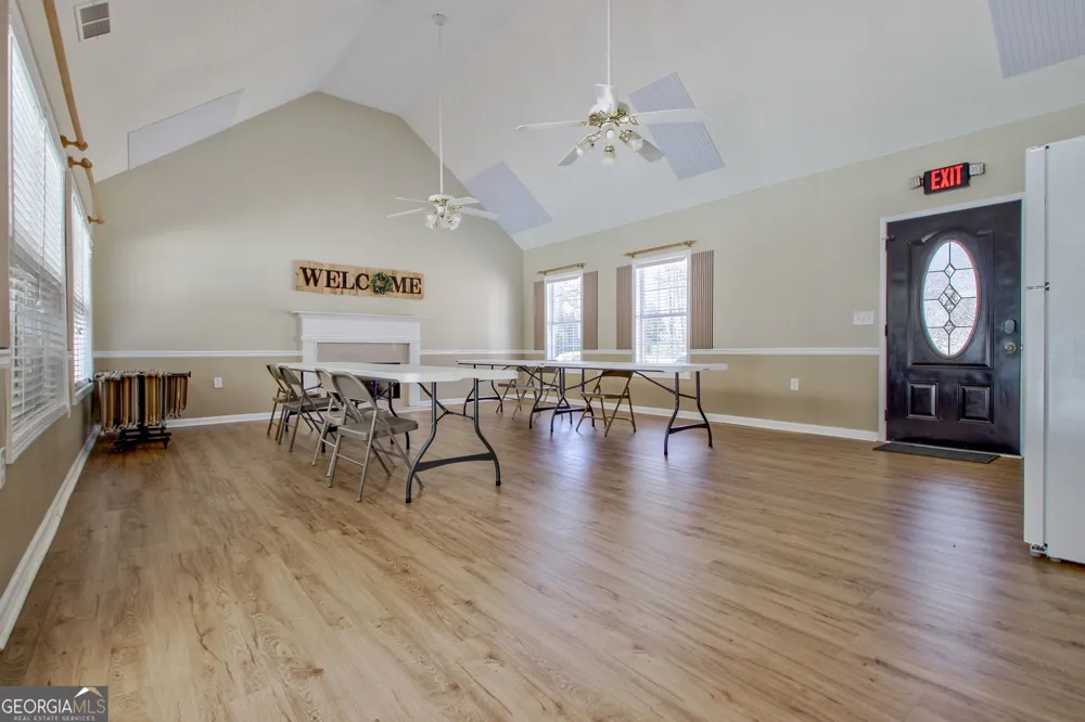 110 Lyndhurst WAY Sharpsburg, GA 30277