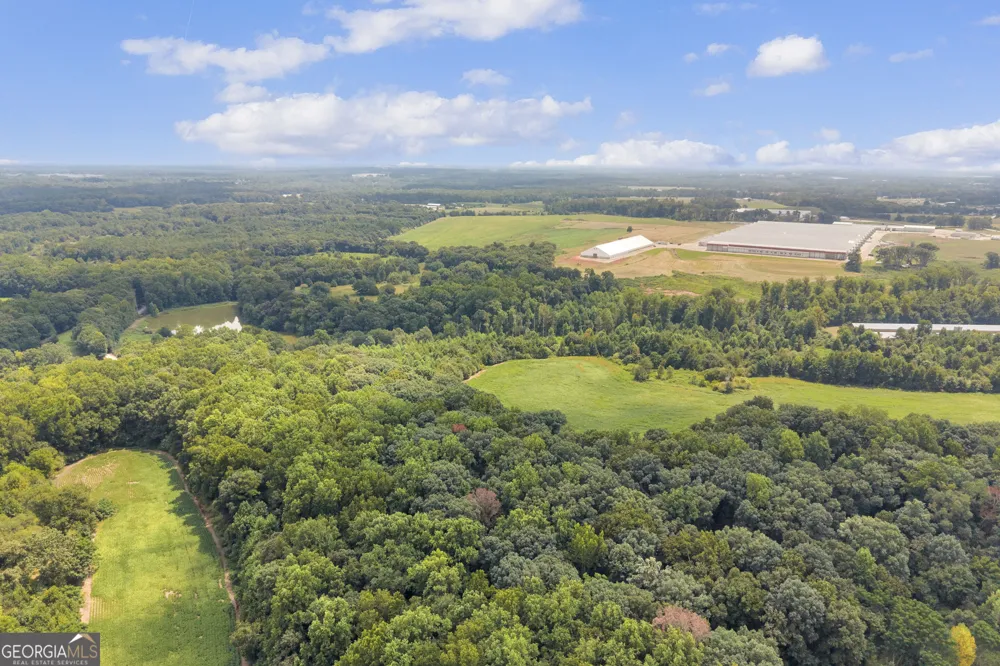 4281 Airline Goldmine RD Canon, GA 30520