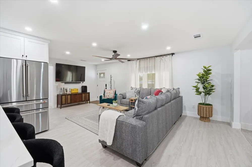 1001 W Oltorf Street Austin, TX 78704