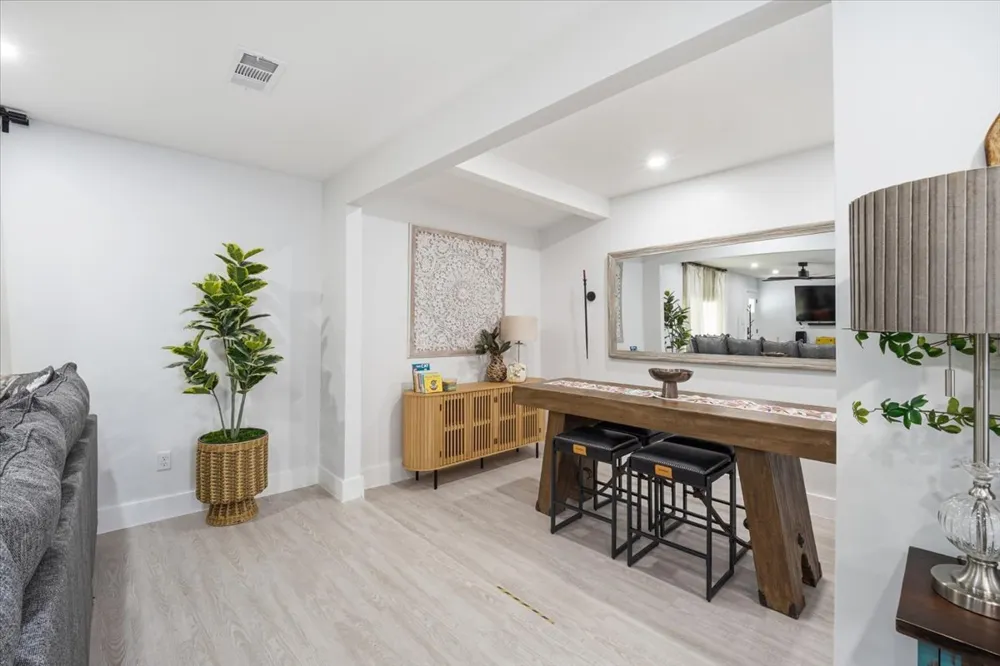 1001 W Oltorf Street Austin, TX 78704