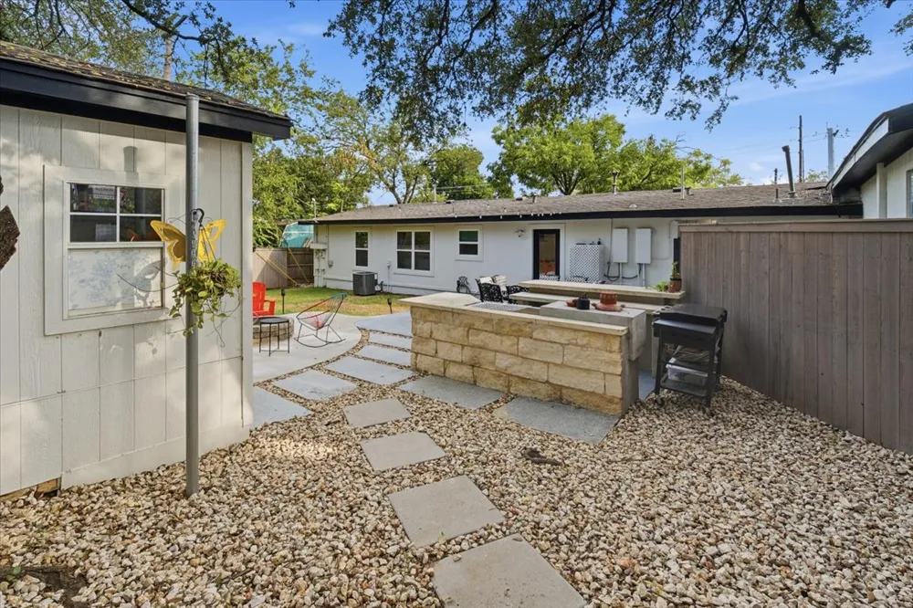 1001 W Oltorf Street Austin, TX 78704