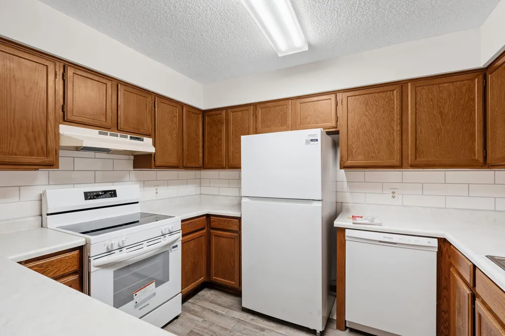 4165 Hilltop Point #204 Eagan, MN 55123