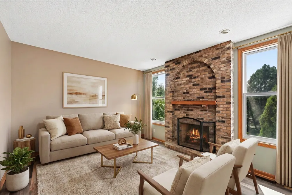 2084 Wallingford Circle Woodbury, MN 55125