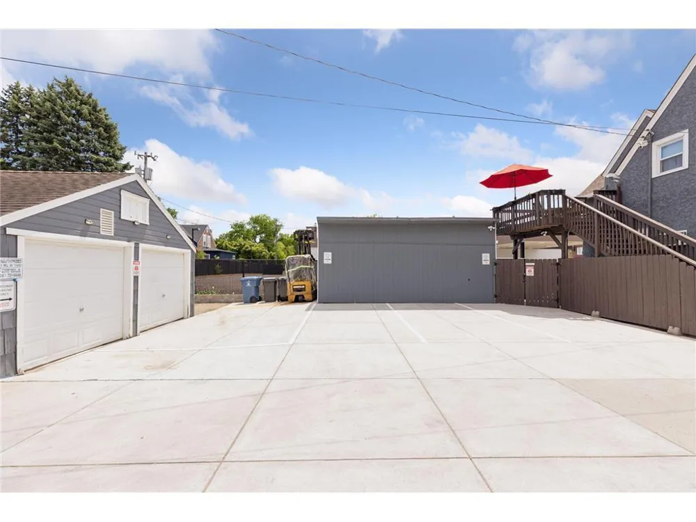 4935 34th Avenue S Minneapolis, MN 55417