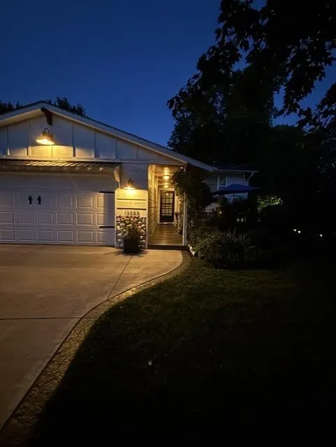 13855 Utica Avenue Savage, MN 55378